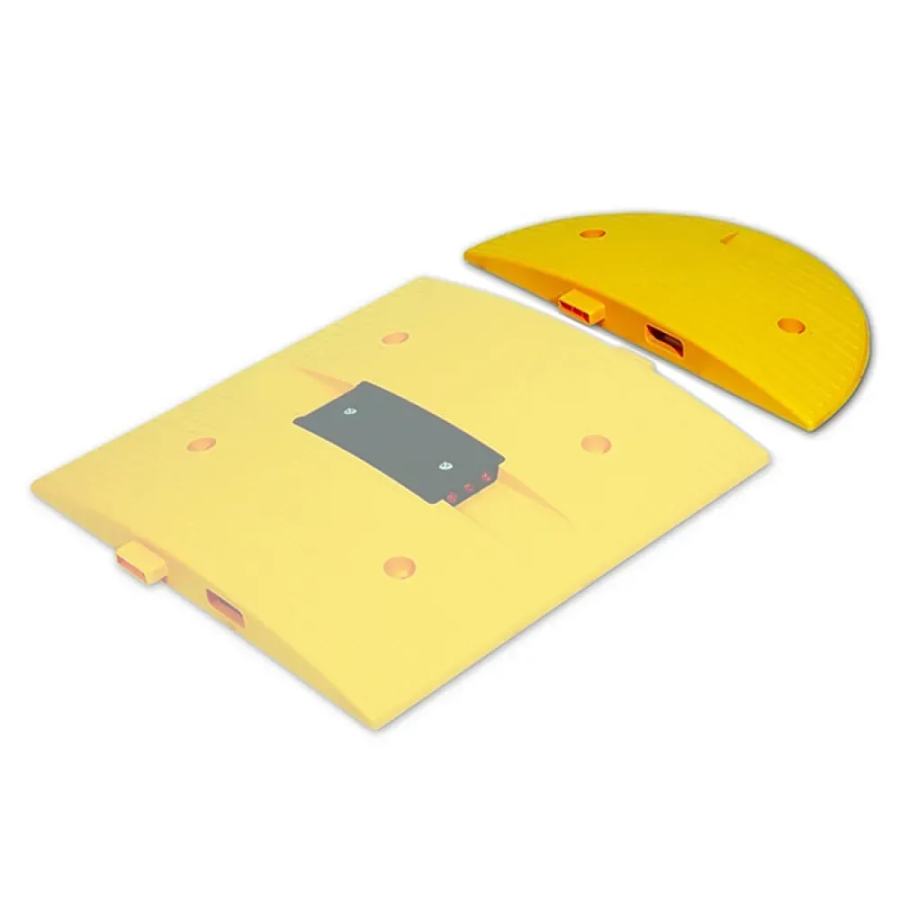 Kasis Plastik Kedi Gözlü Yol Kasis Kapağı Plastik Hız Kesici Kasis Kapak 250x500x45mm 12113 YK K